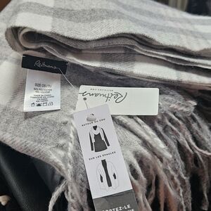 Reitmans Light Gray and Blush Plaid Fringe Scarf